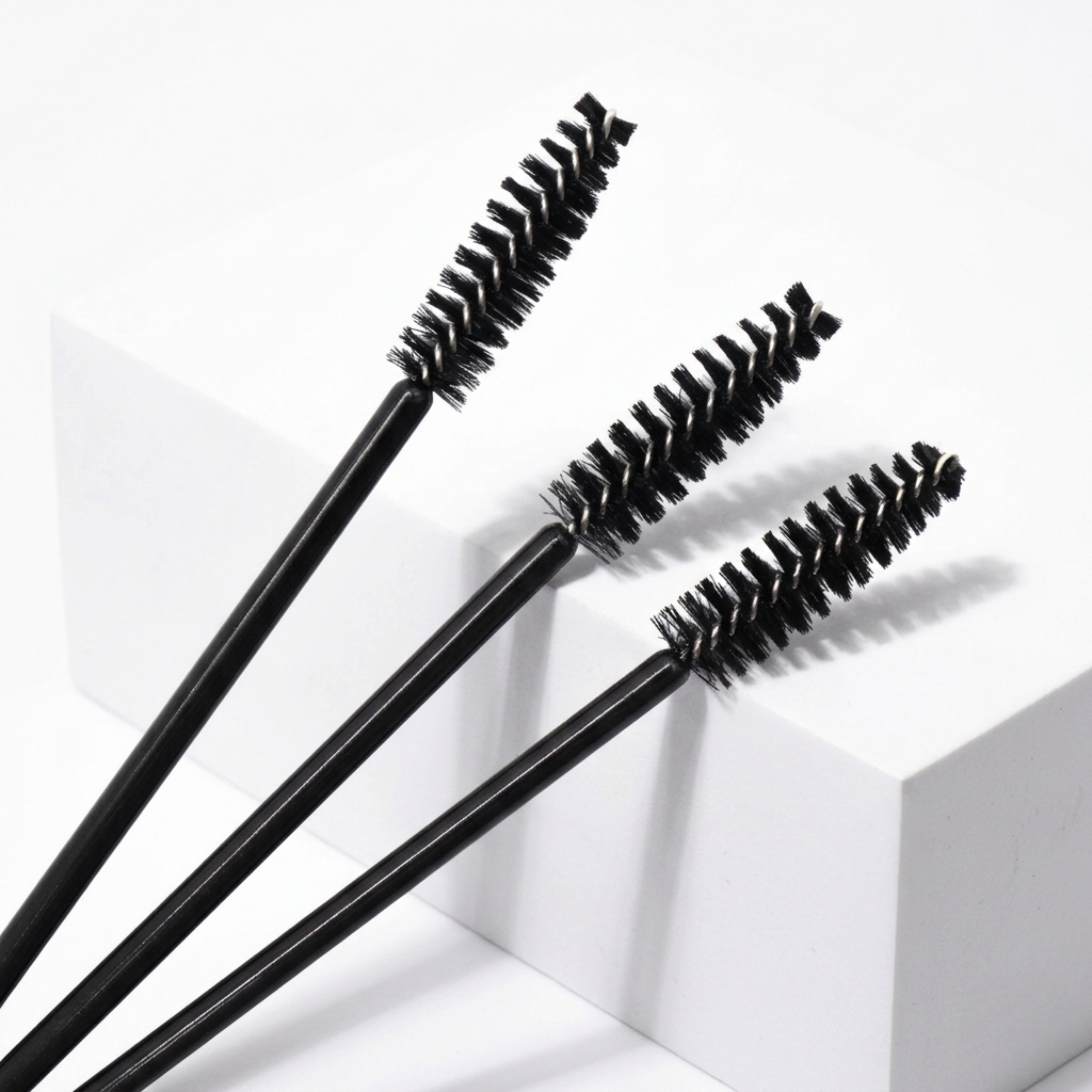 Goupillons | Leca Lash